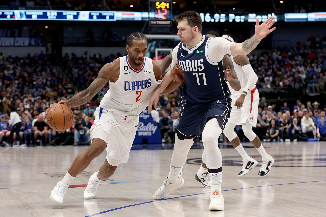 Los Angeles Clippers v Dallas Mavericks