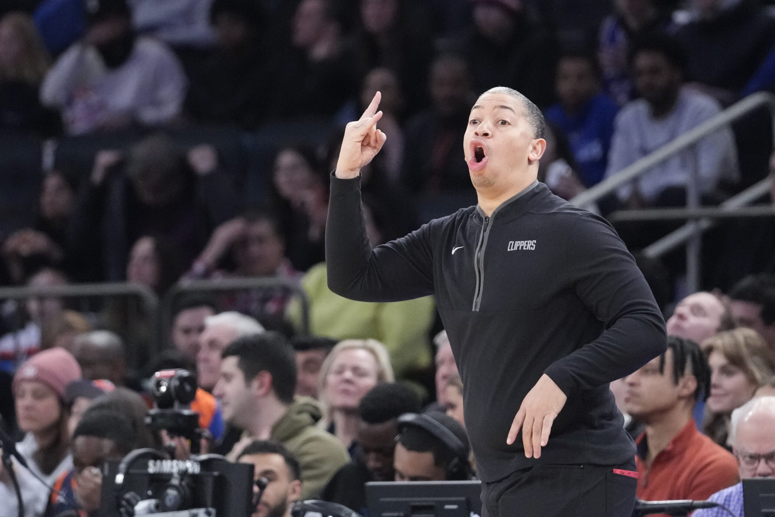Los Angeles Clippers head coach Tyronn Lue reacts in the...