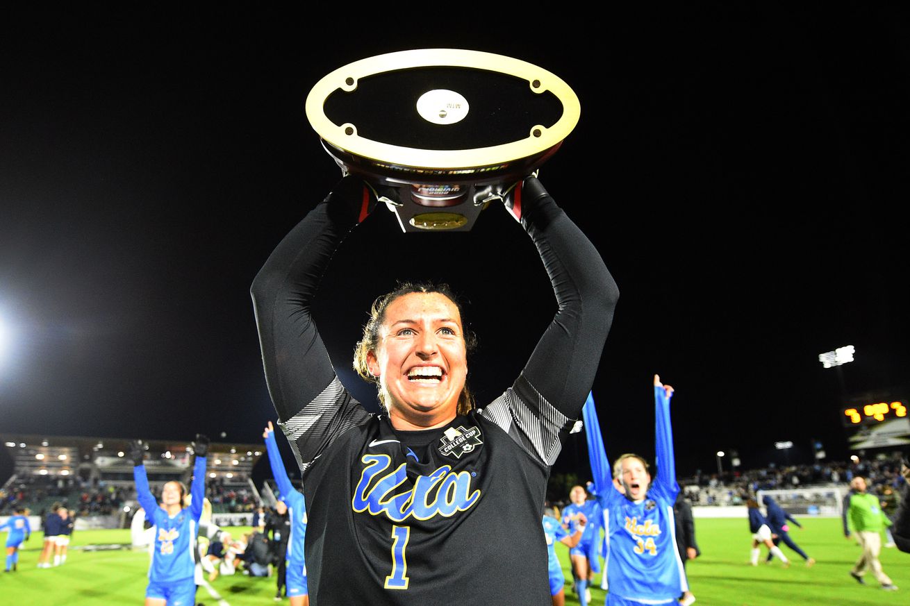 NCAA Womens Soccer: College Cup Championship