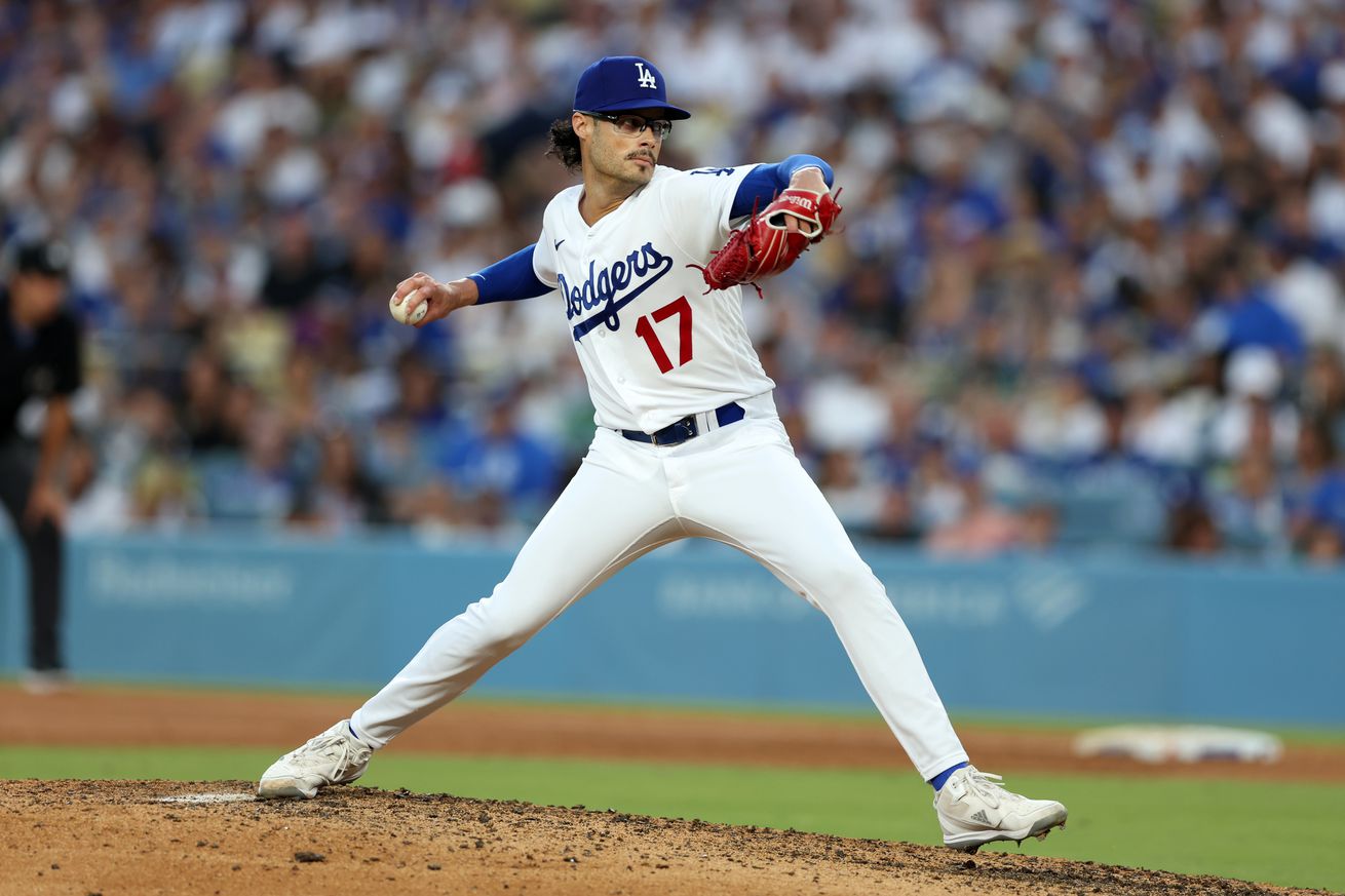 Cincinnati Reds v Los Angeles Dodgers