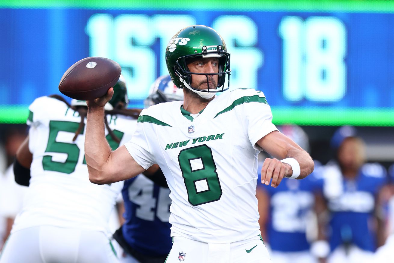New York Jets v New York Giants