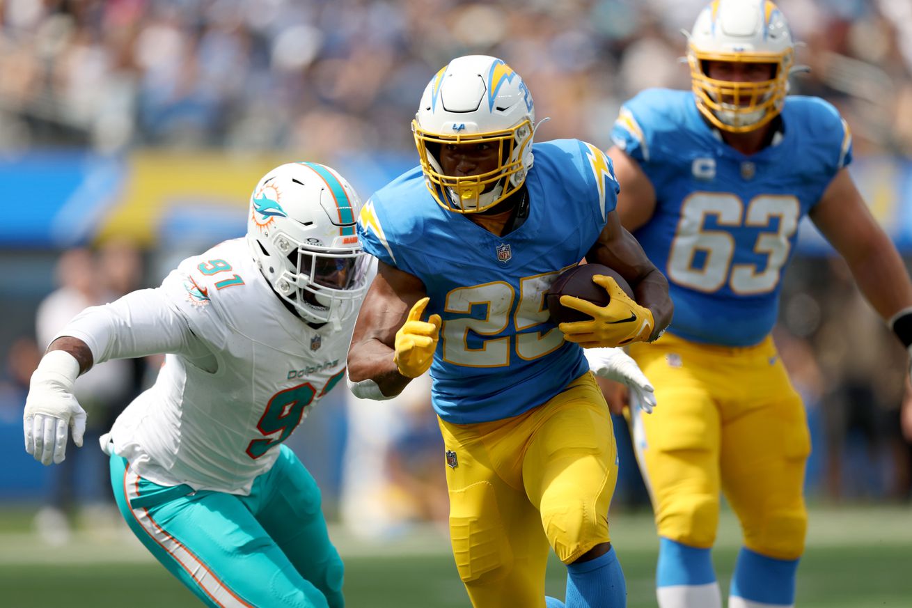 Miami Dolphins v Los Angeles Chargers