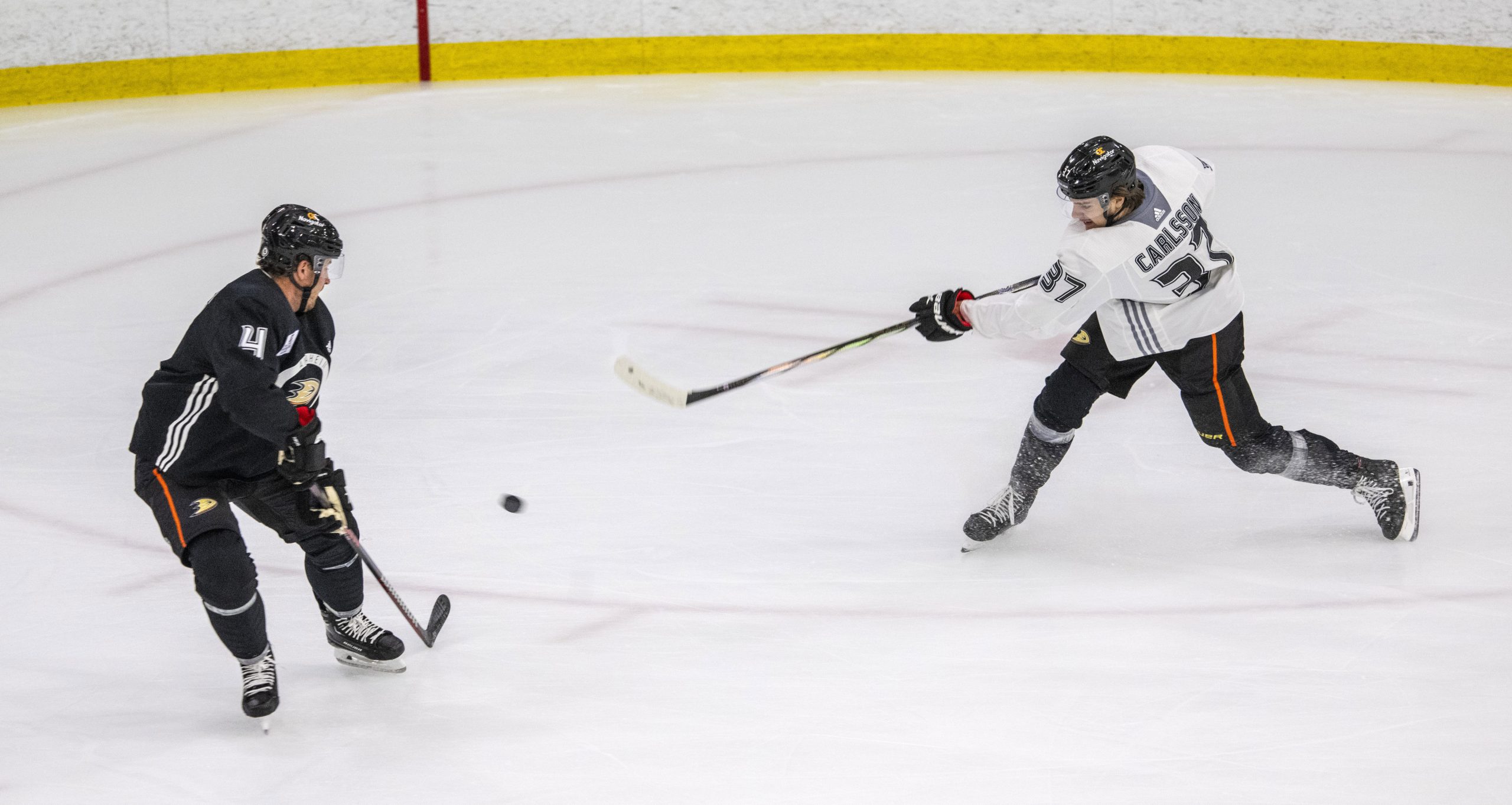 Ducks rookie Leo Carlsson, right, the second overall pick in...