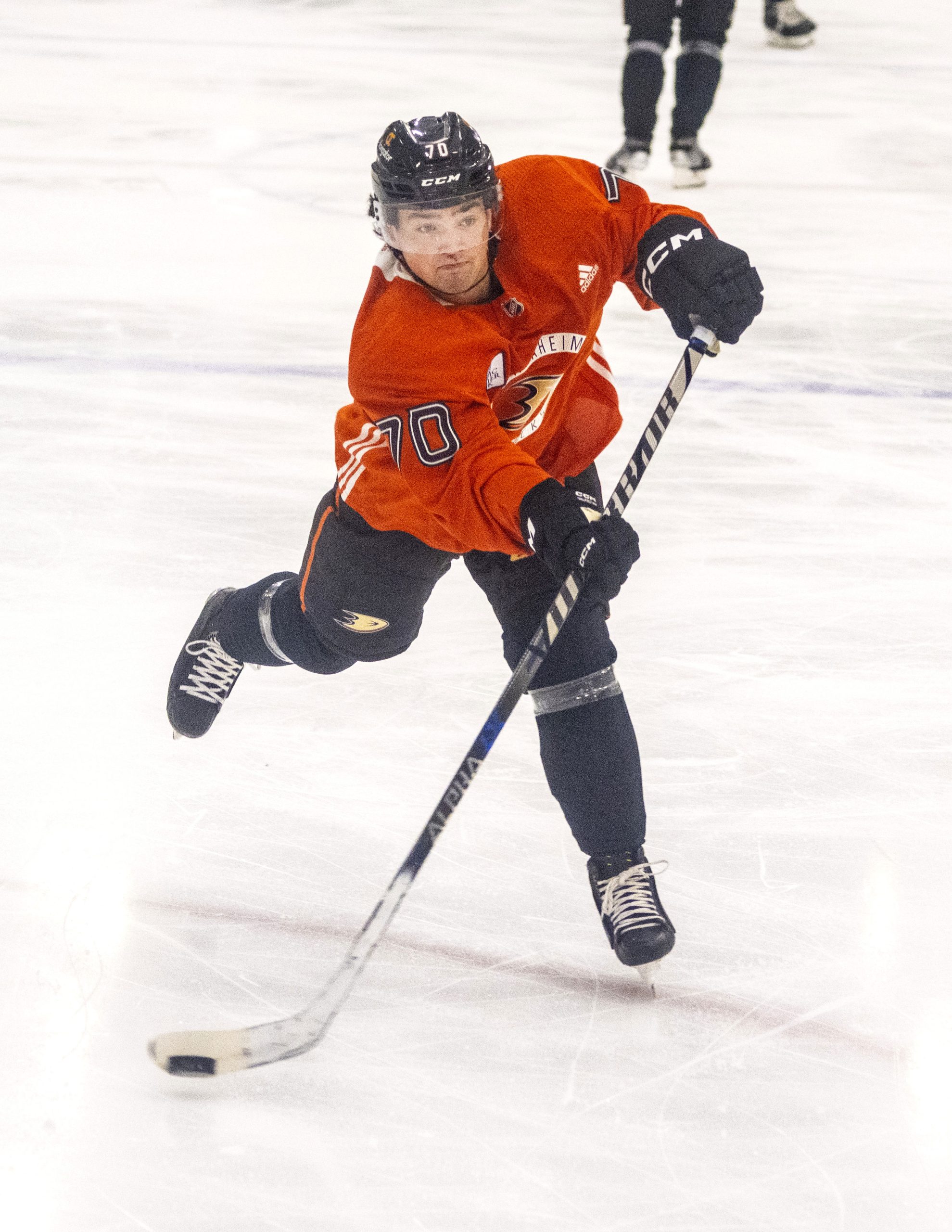 The Ducks’ Davis Codd shoots the puck during the first...