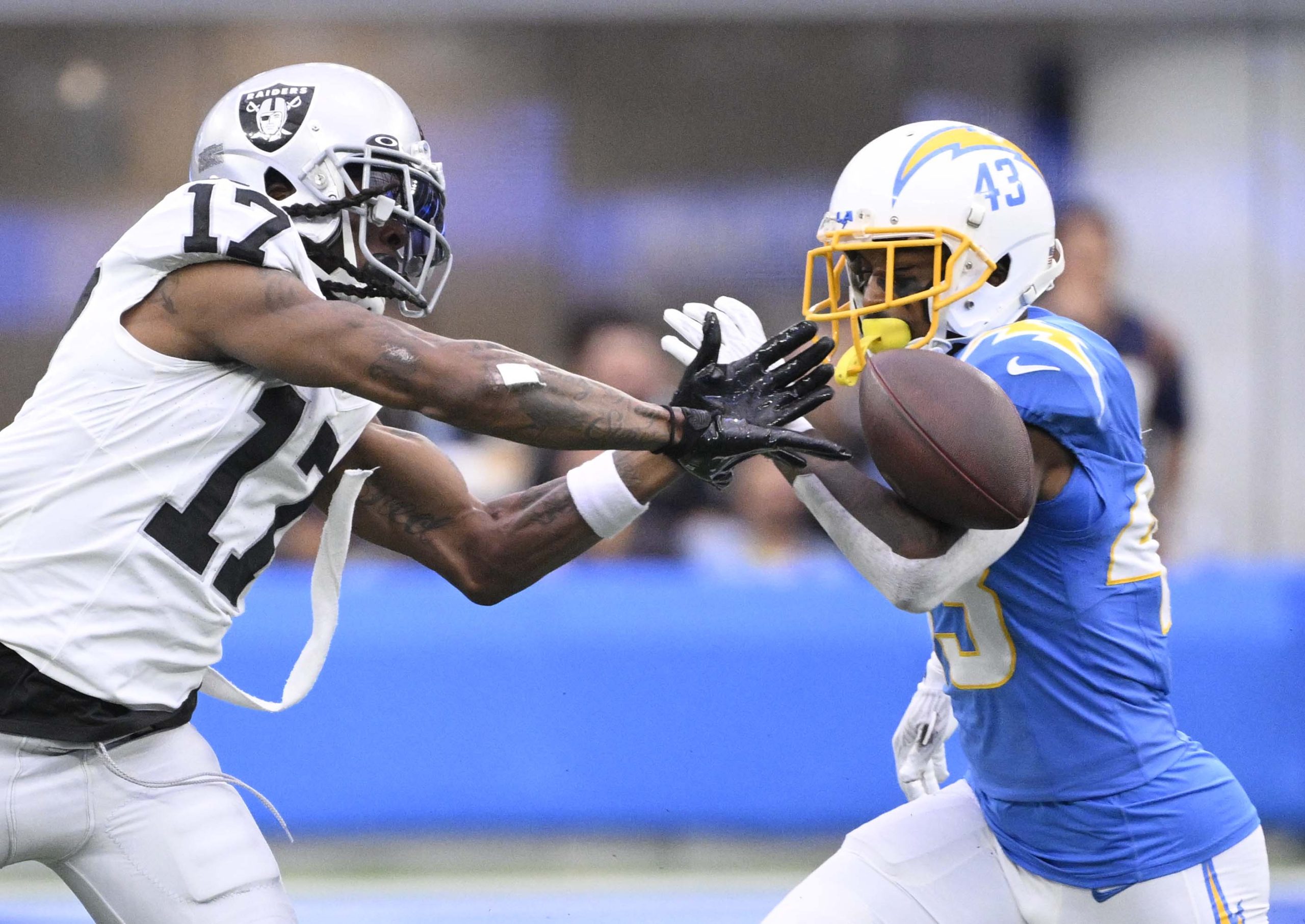Wide receiver Davante Adams #17 of the Las Vegas Raiders...