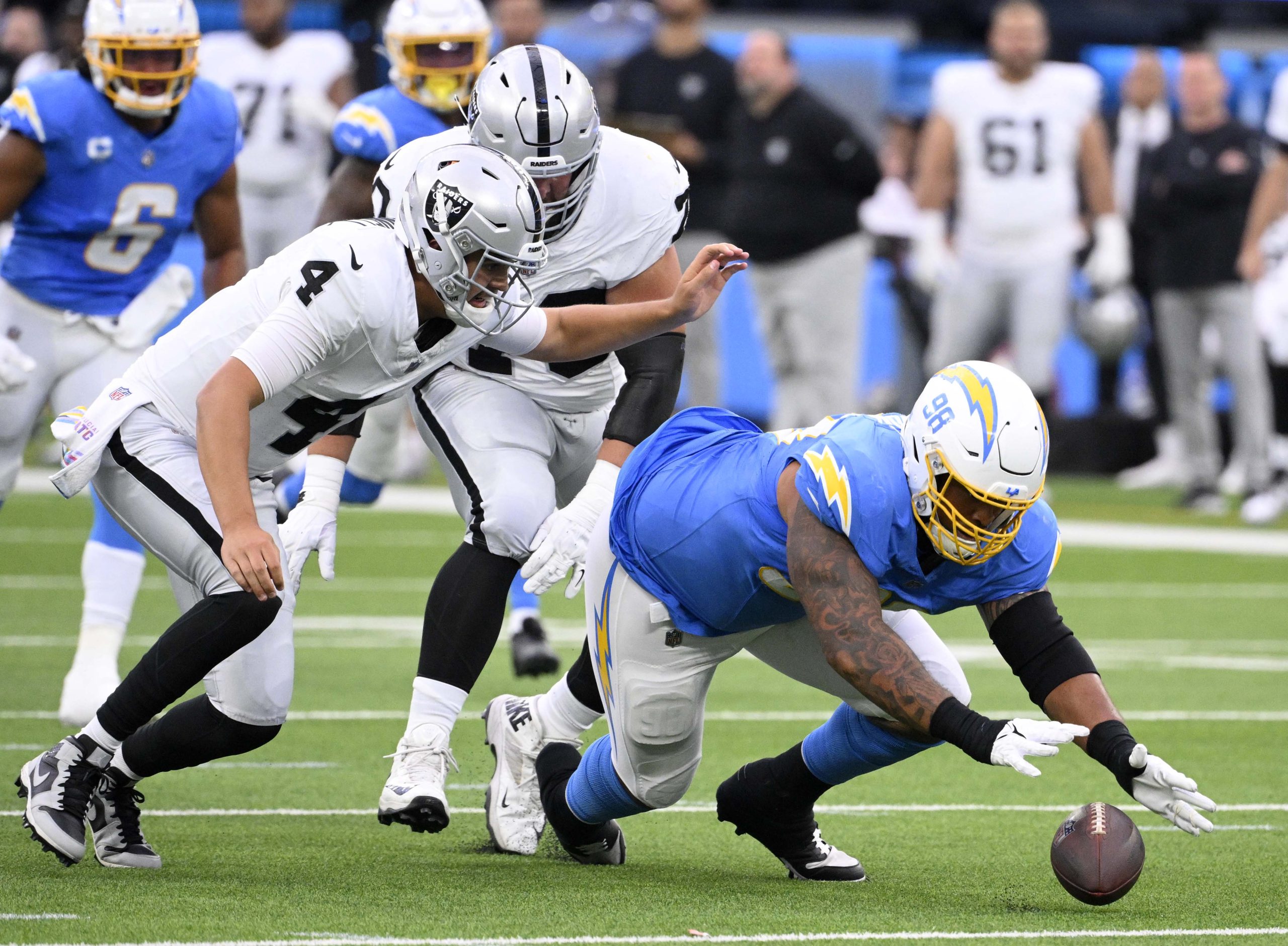 Defensive tackle Austin Johnson #98 of the Los Angeles Chargers...