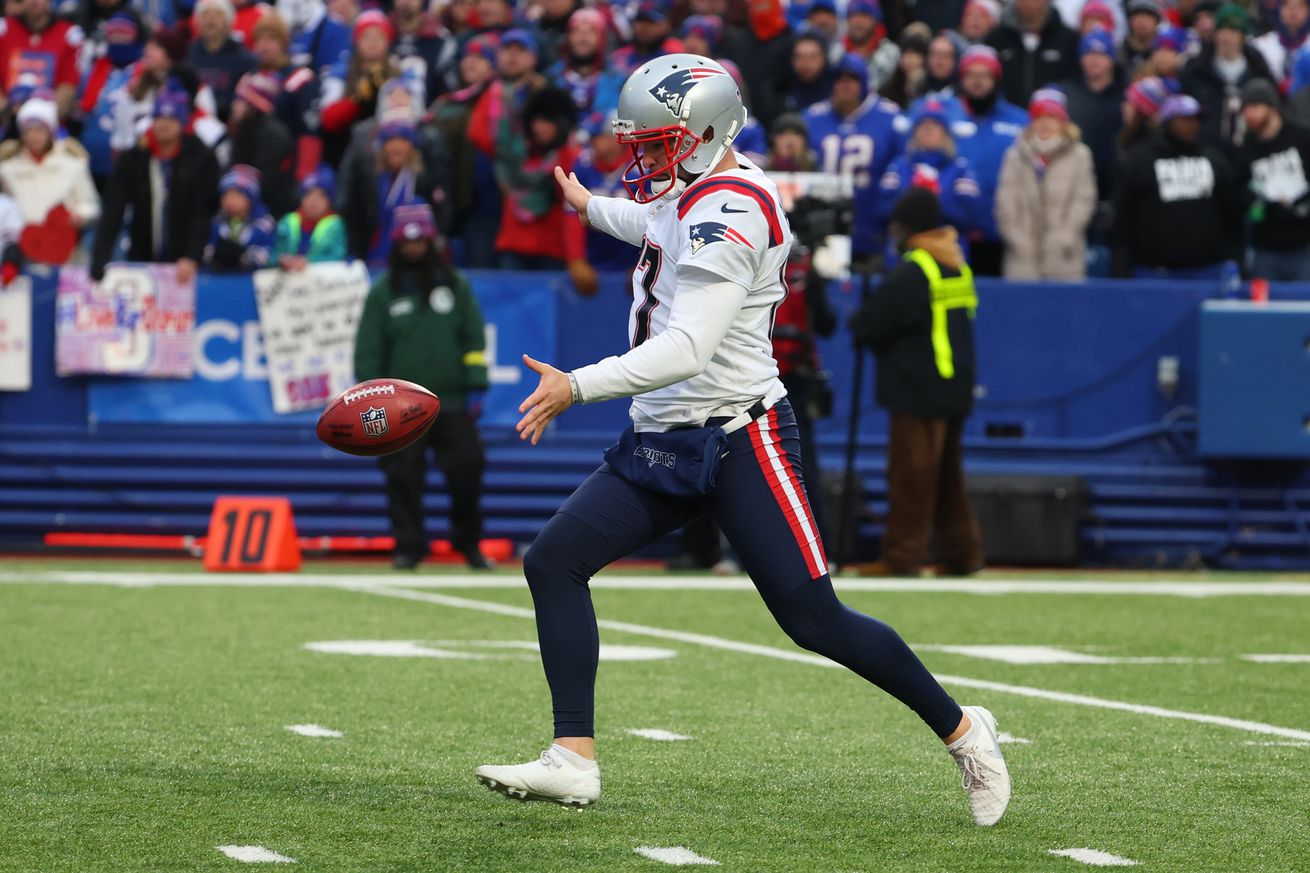 New England Patriots v Buffalo Bills