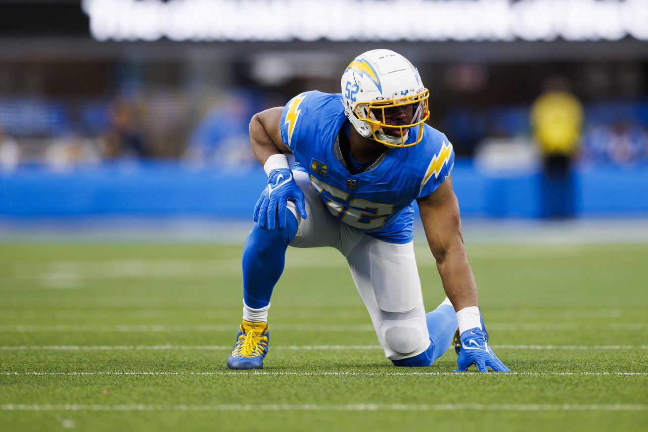 Kansas City Chiefs v Los Angeles Chargers