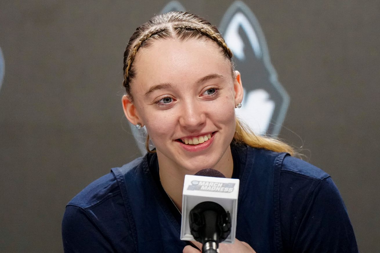 NCAA Womens Basketball: Final Four National Semifinal-UConn Practice