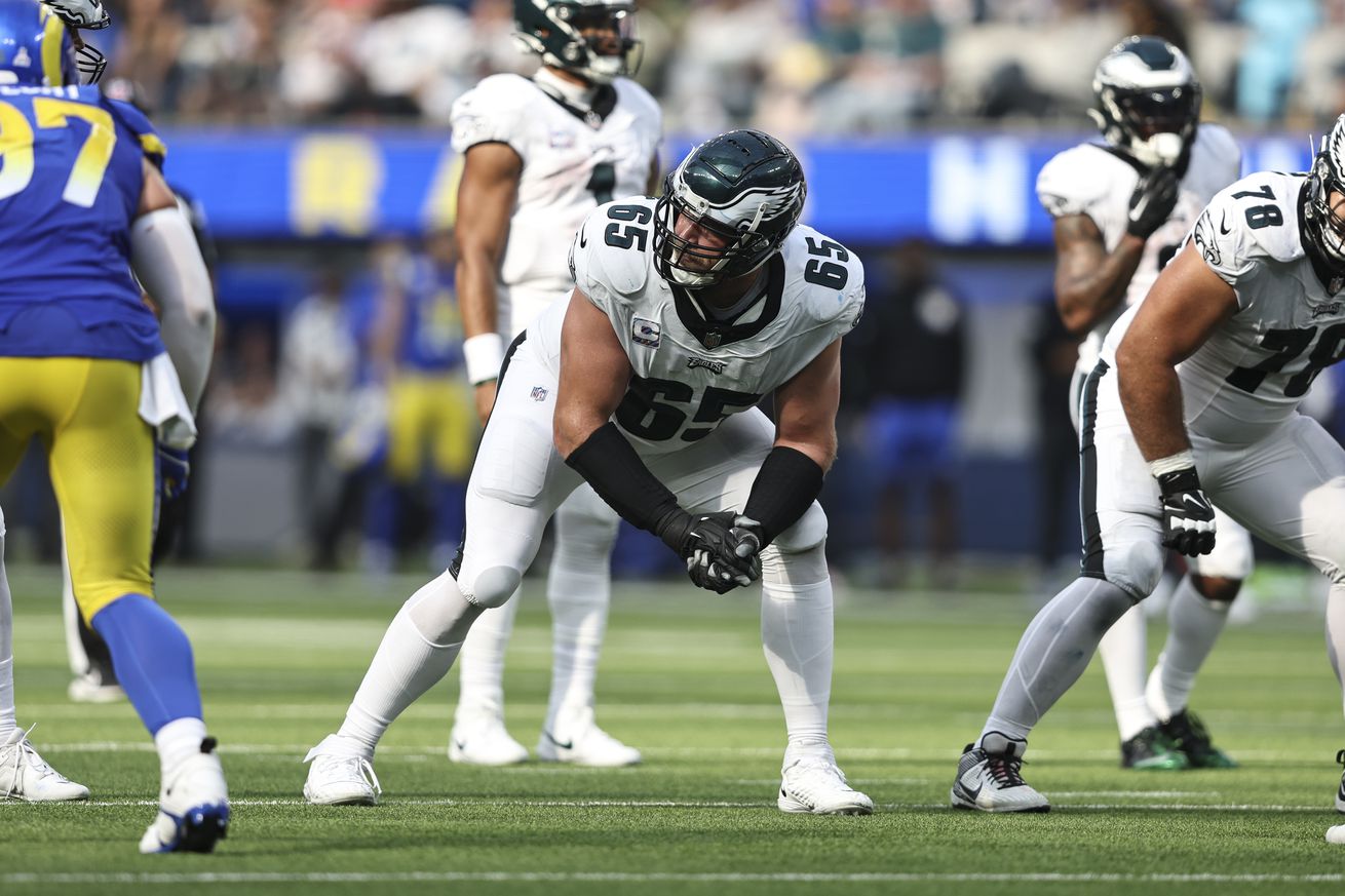 Philadelphia Eagles v Los Angeles Rams