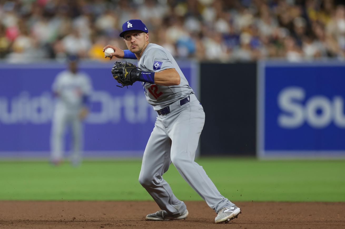 Los Angeles Dodgers v San Diego Padres