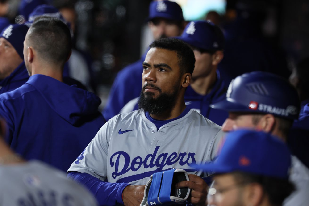 Dodgers Mets in game four of the nlcs at dodger stadium.