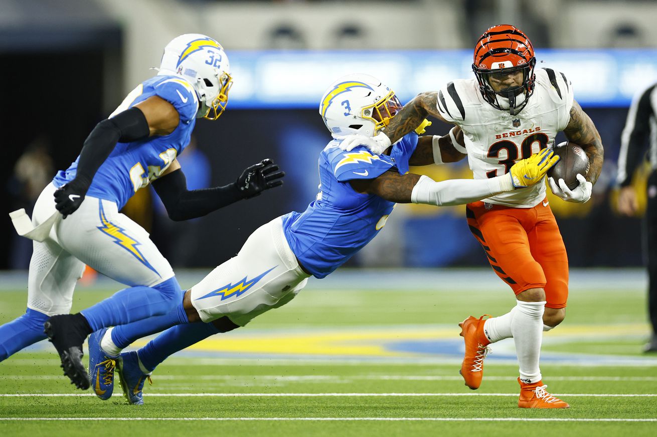 Cincinnati Bengals v Los Angeles Chargers