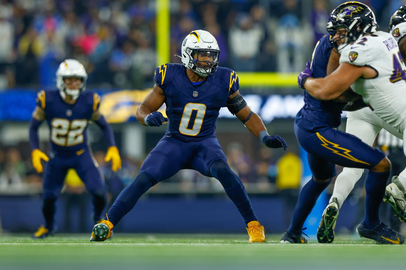 NFL: NOV 25 Ravens at Chargers