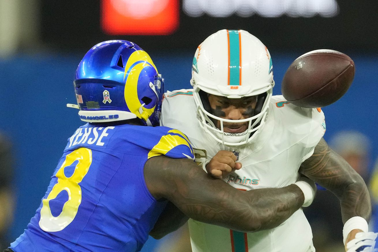 NFL: Miami Dolphins at Los Angeles Rams