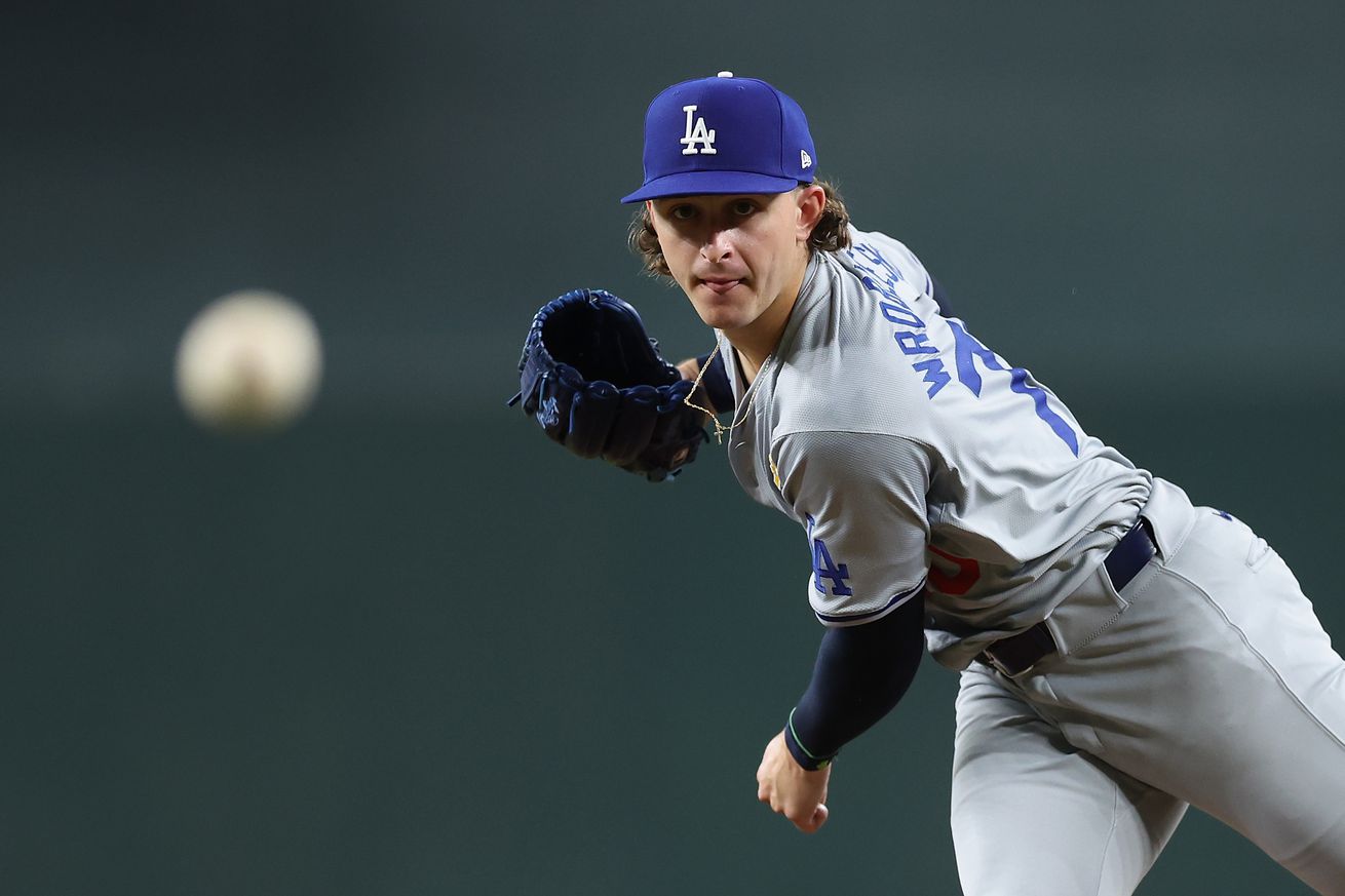 Los Angeles Dodgers v Arizona Diamondbacks