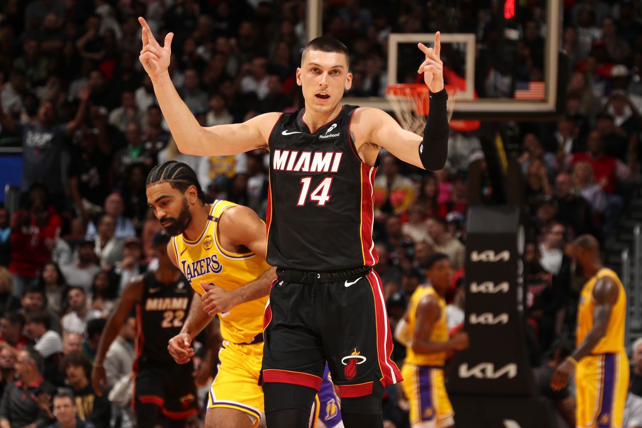 Los Angeles Lakers v Miami Heat