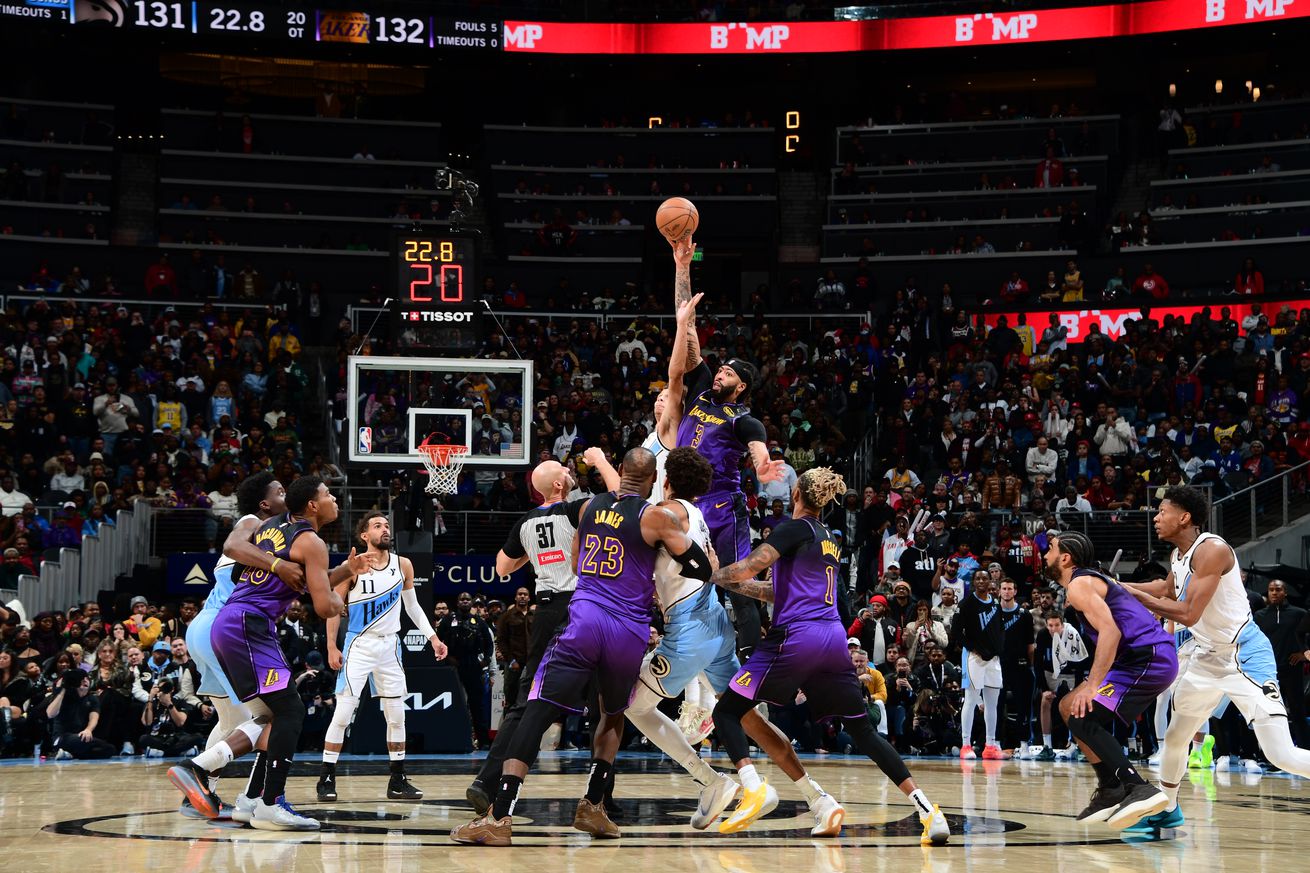 Los Angeles Lakers v Atlanta Hawks