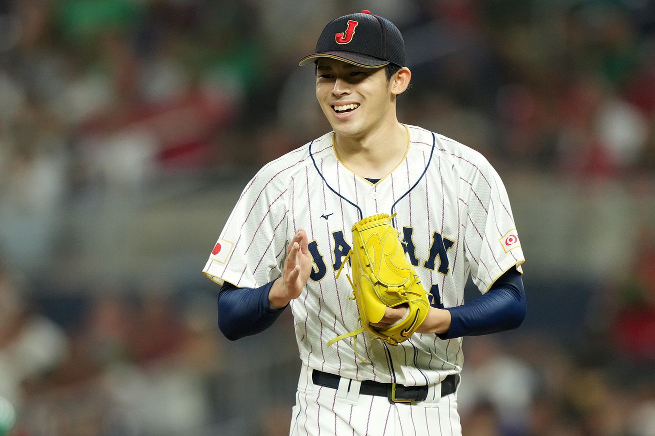 World Baseball Classic Semifinals: Mexico v Japan