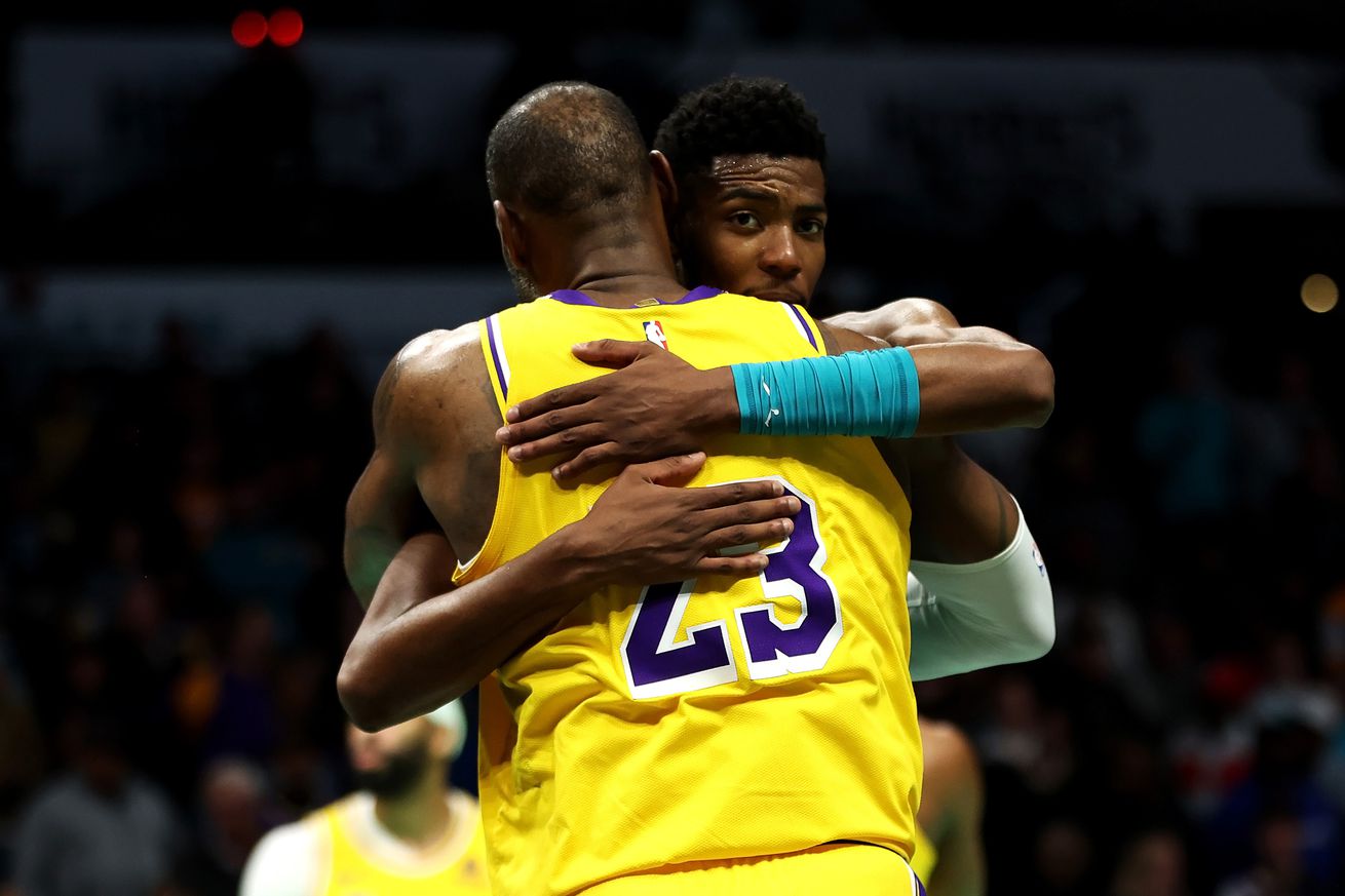 Los Angeles Lakers v Charlotte Hornets