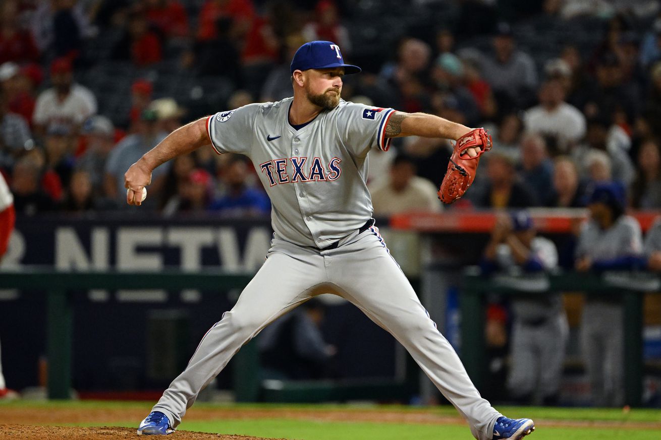 MLB: SEP 28 Rangers at Angels