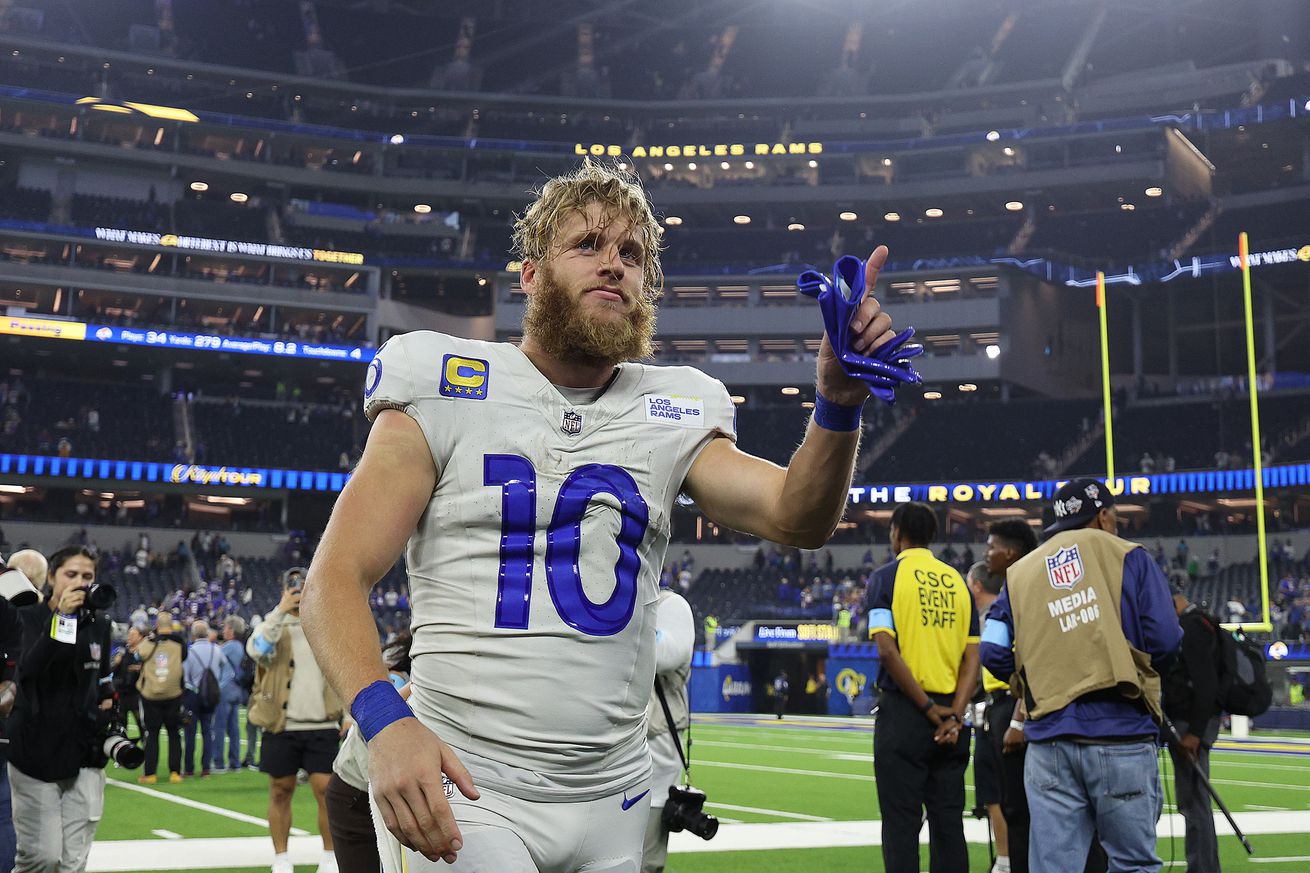 Minnesota Vikings v Los Angeles Rams