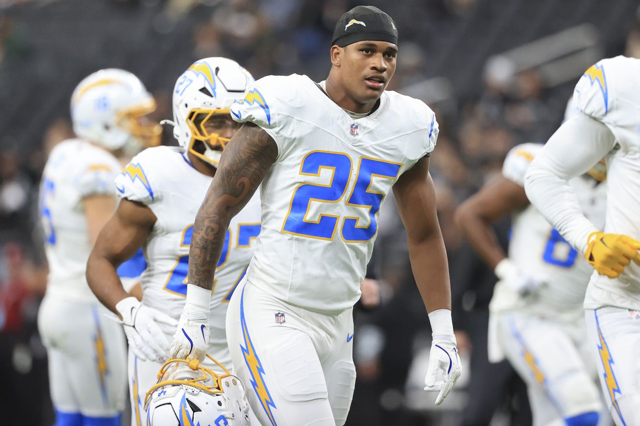 Los Angeles Chargers v Las Vegas Raiders