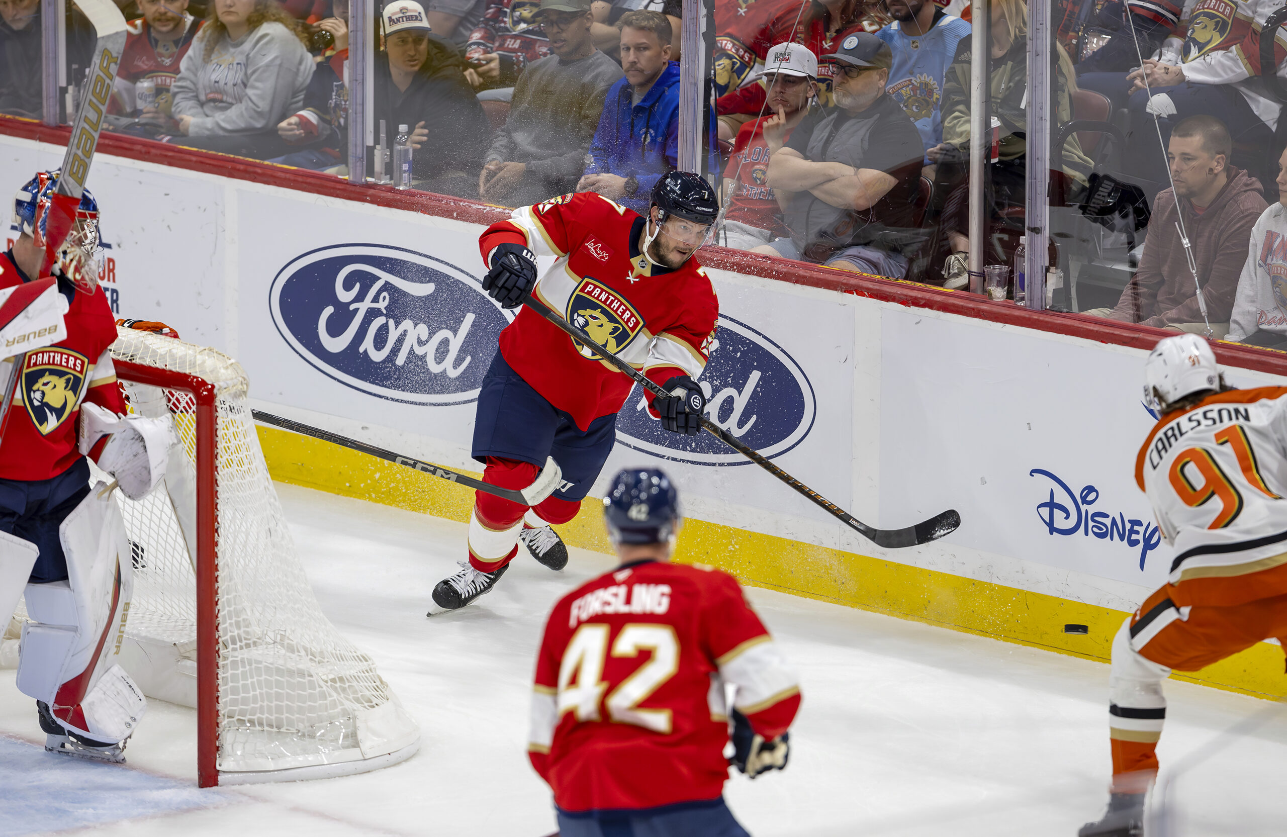 Florida Panthers defenseman Dmitry Kulikov (7) shoots as Ducks center...