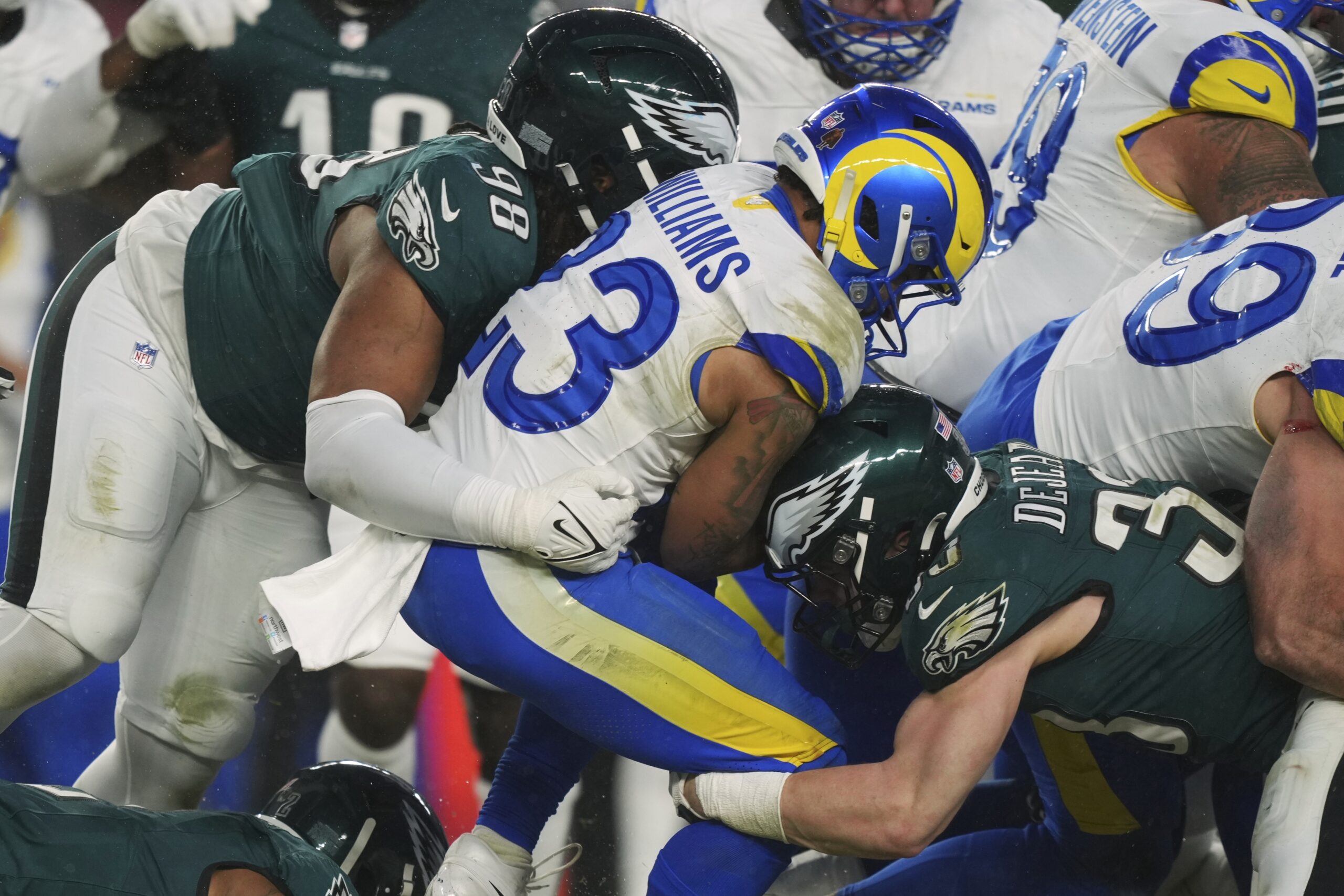 Los Angeles Rams running back Kyren Williams (23) is tackled...