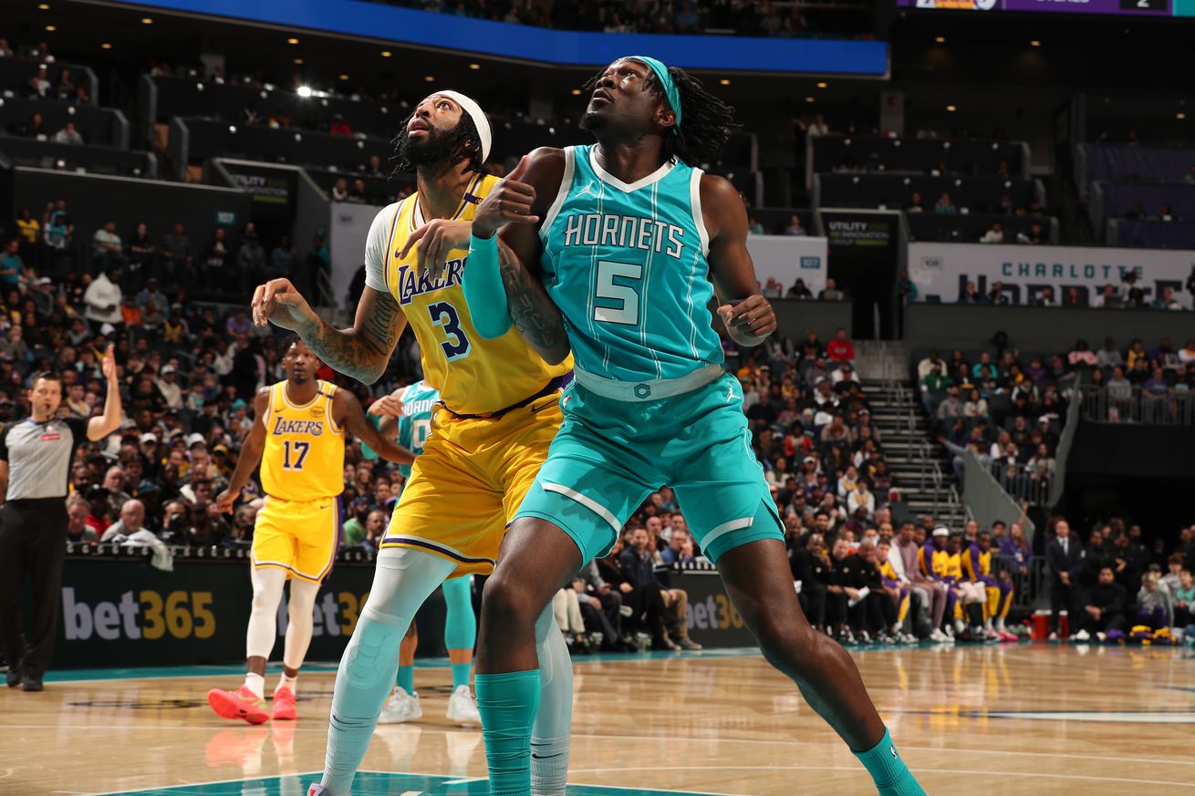 Los Angeles Lakers v Charlotte Hornets