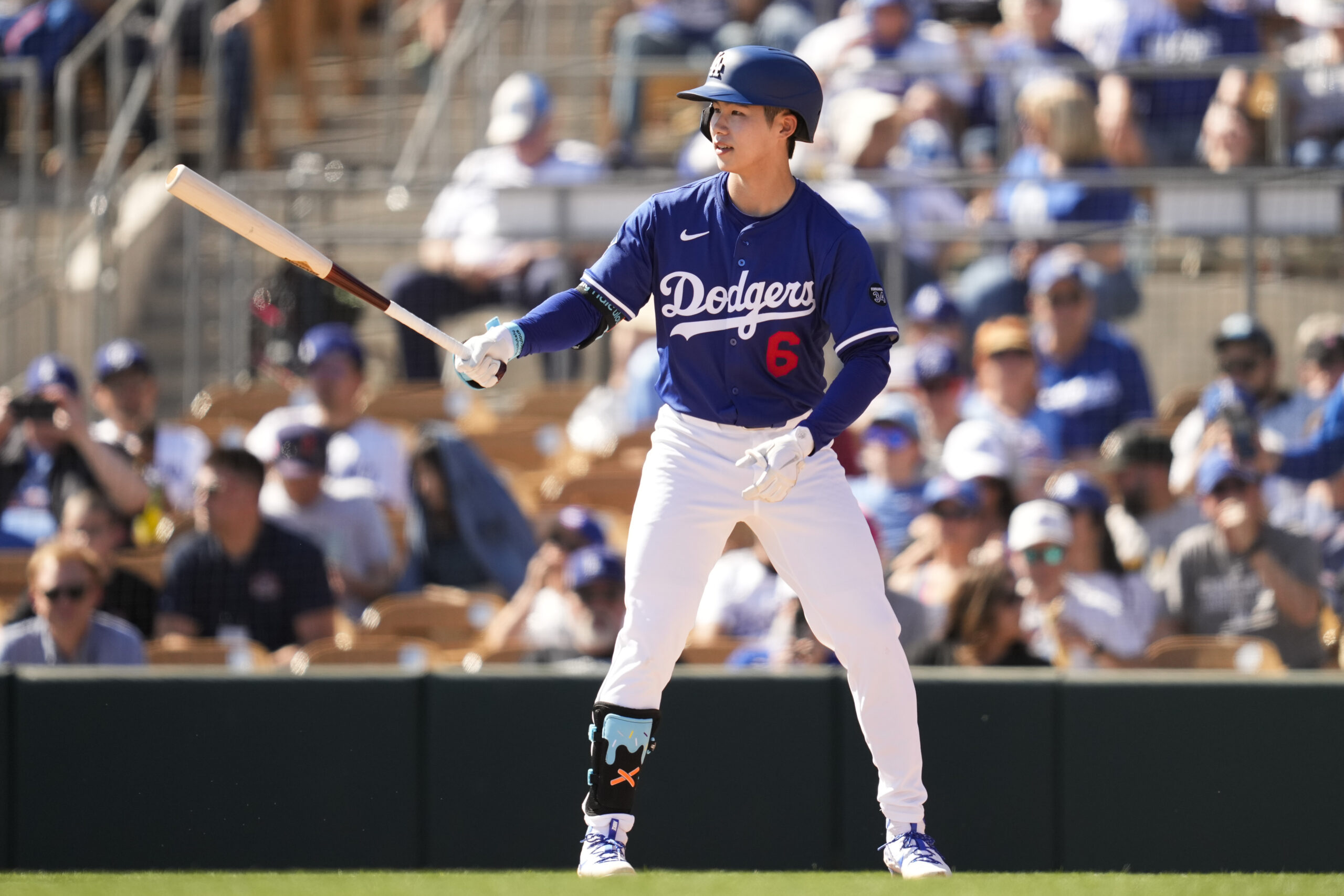 The Dodgers’ Hyeseong Kim prepares to bat during the second...