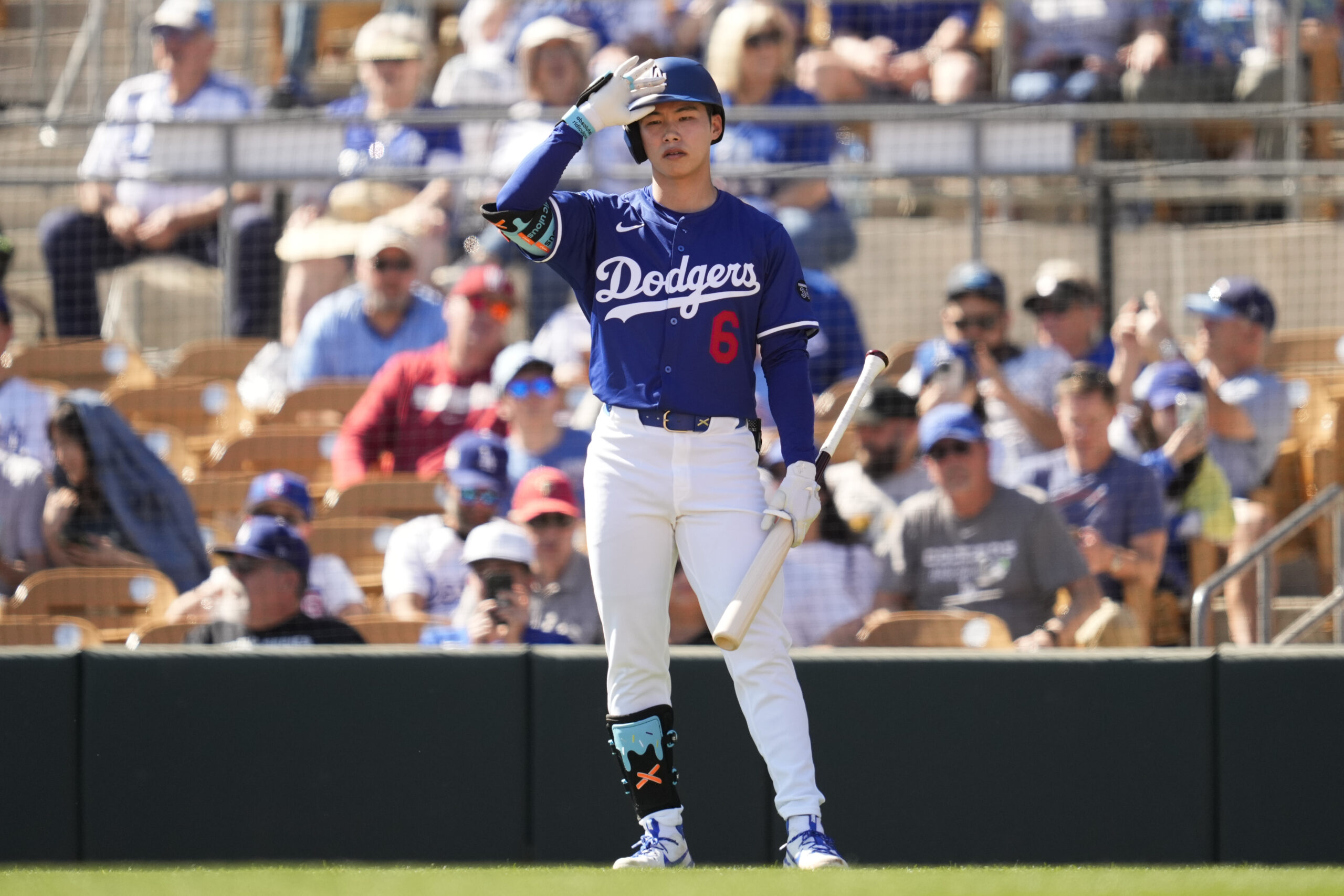 The Dodgers’ Hyeseong Kim prepares to bat during the second...