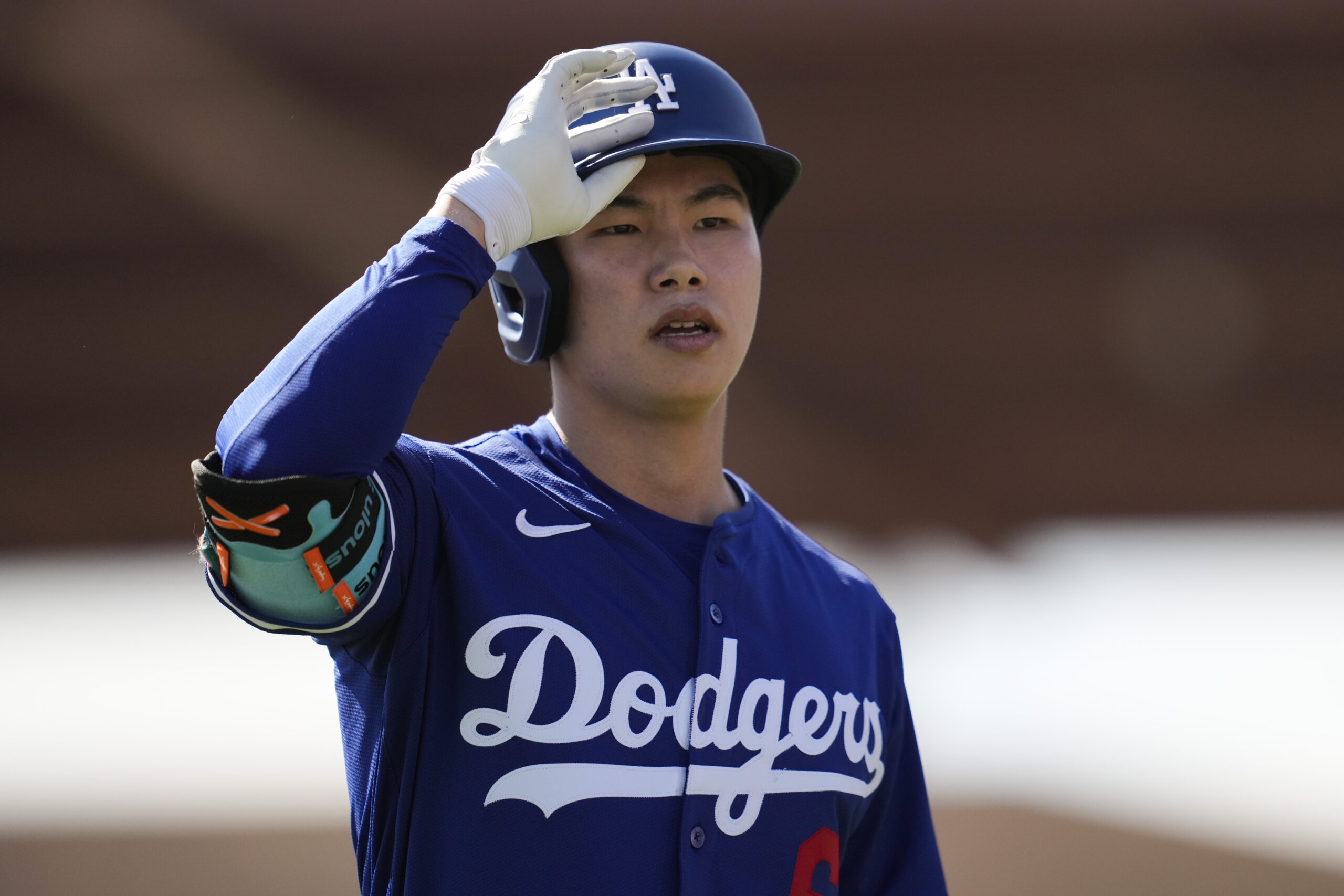 The Dodgers’ Hyeseong Kim reacts after grounding out during the...