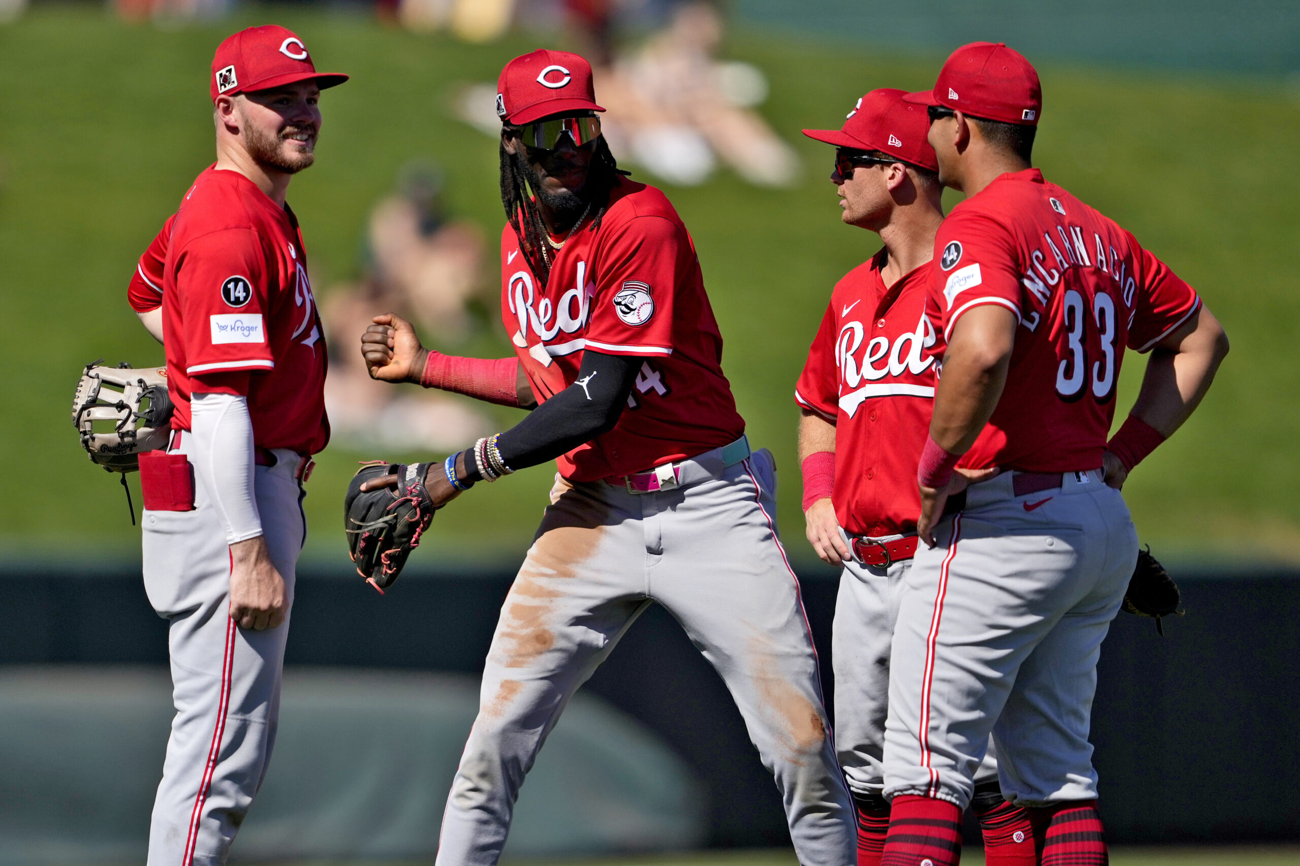 From left; the Cincinnati Reds’ Gavin Lux, Elly De La...