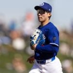 The Dodgers are trying to decide on Hyeseong Kim's position this season.