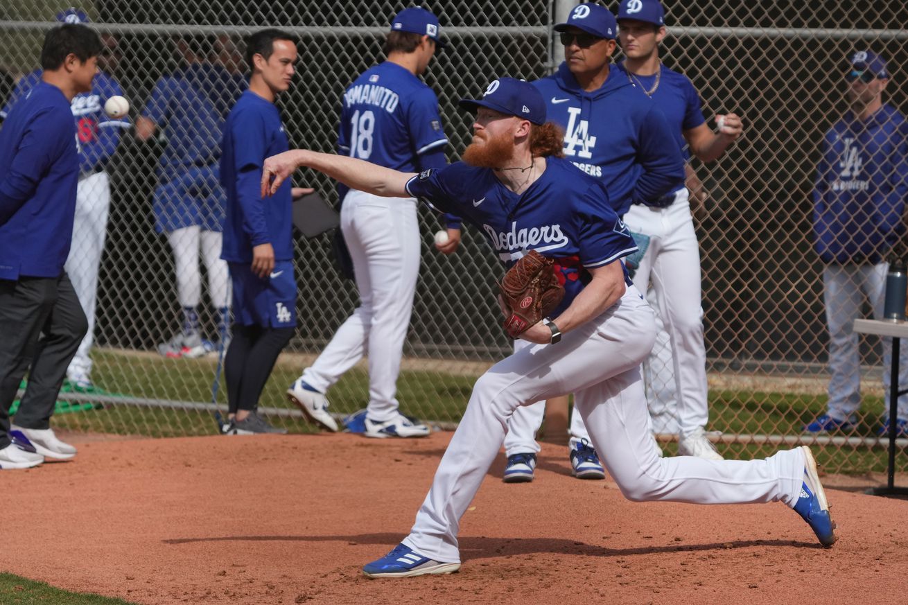 MLB: Los Angeles Dodgers-Workouts