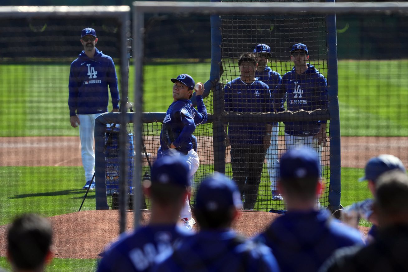 MLB: Los Angeles Dodgers-Workouts