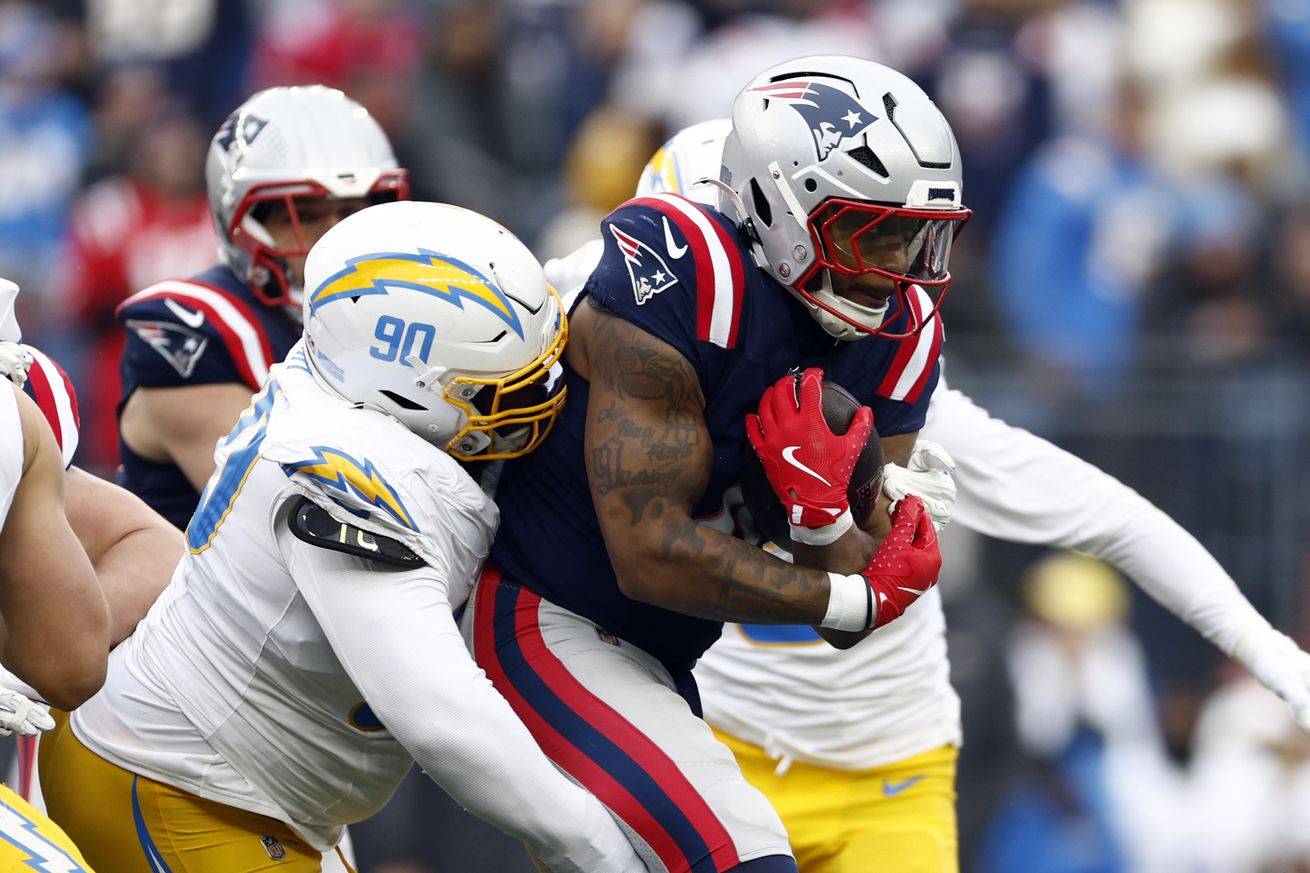 Chargers 40, Patriots 7: New England hits new low in Jerod Mayo’s first season with sixth straight loss