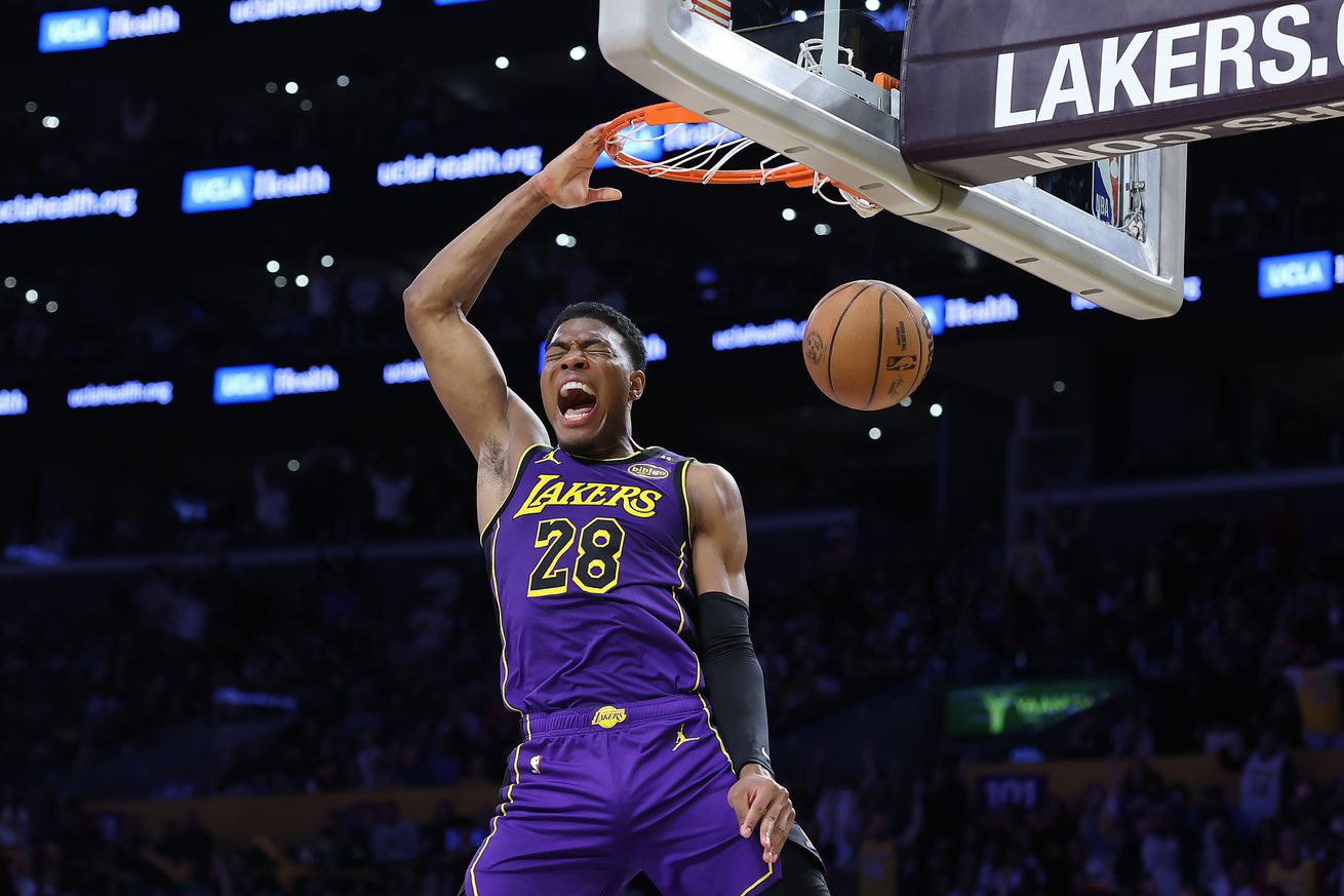 Dallas Mavericks v Los Angeles Lakers