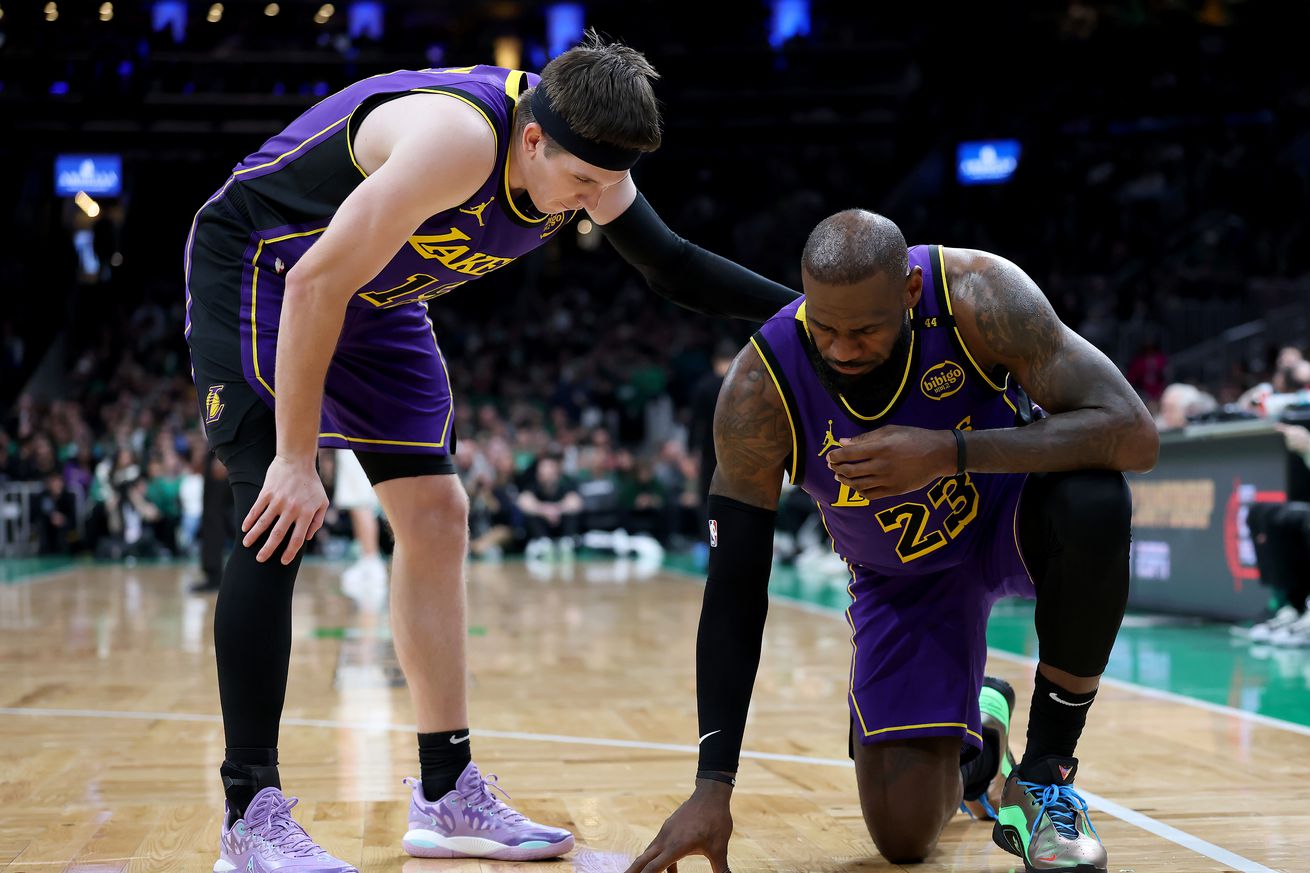 Los Angeles Lakers v Boston Celtics