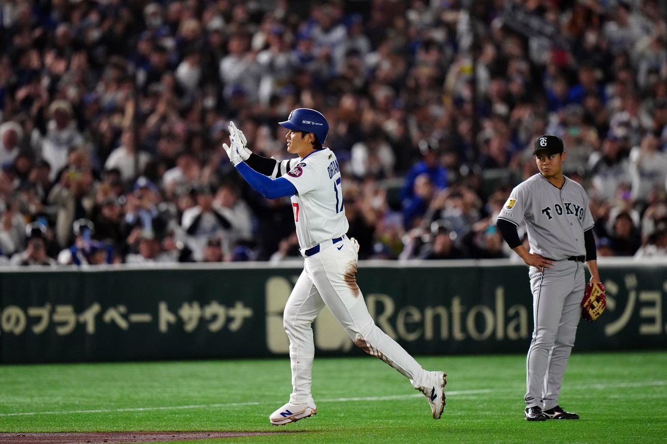 Los Angeles Dodgers v. Yomiuri Giants