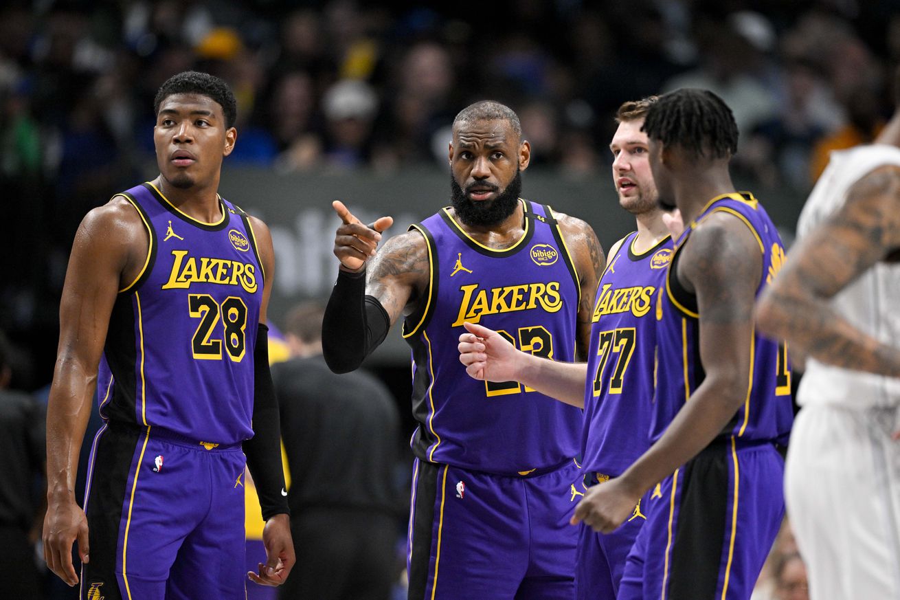 NBA: Los Angeles Lakers at Dallas Mavericks