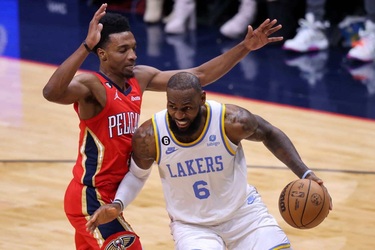 Los Angeles Lakers v New Orleans Pelicans