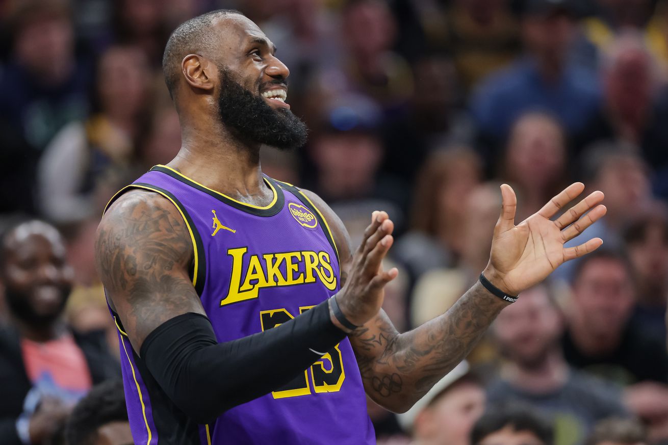 Los Angeles Lakers v Indiana Pacers