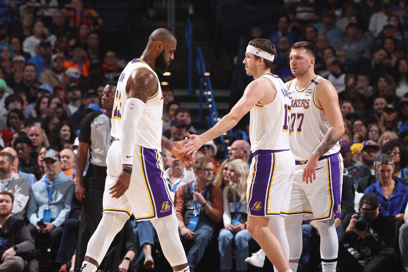 Los Angeles Lakers v Oklahoma City Thunder