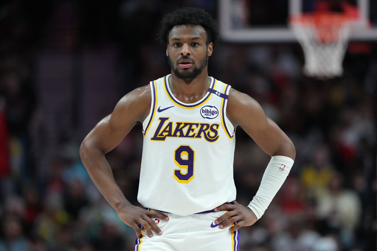 Los Angeles Lakers v Portland Trail Blazers