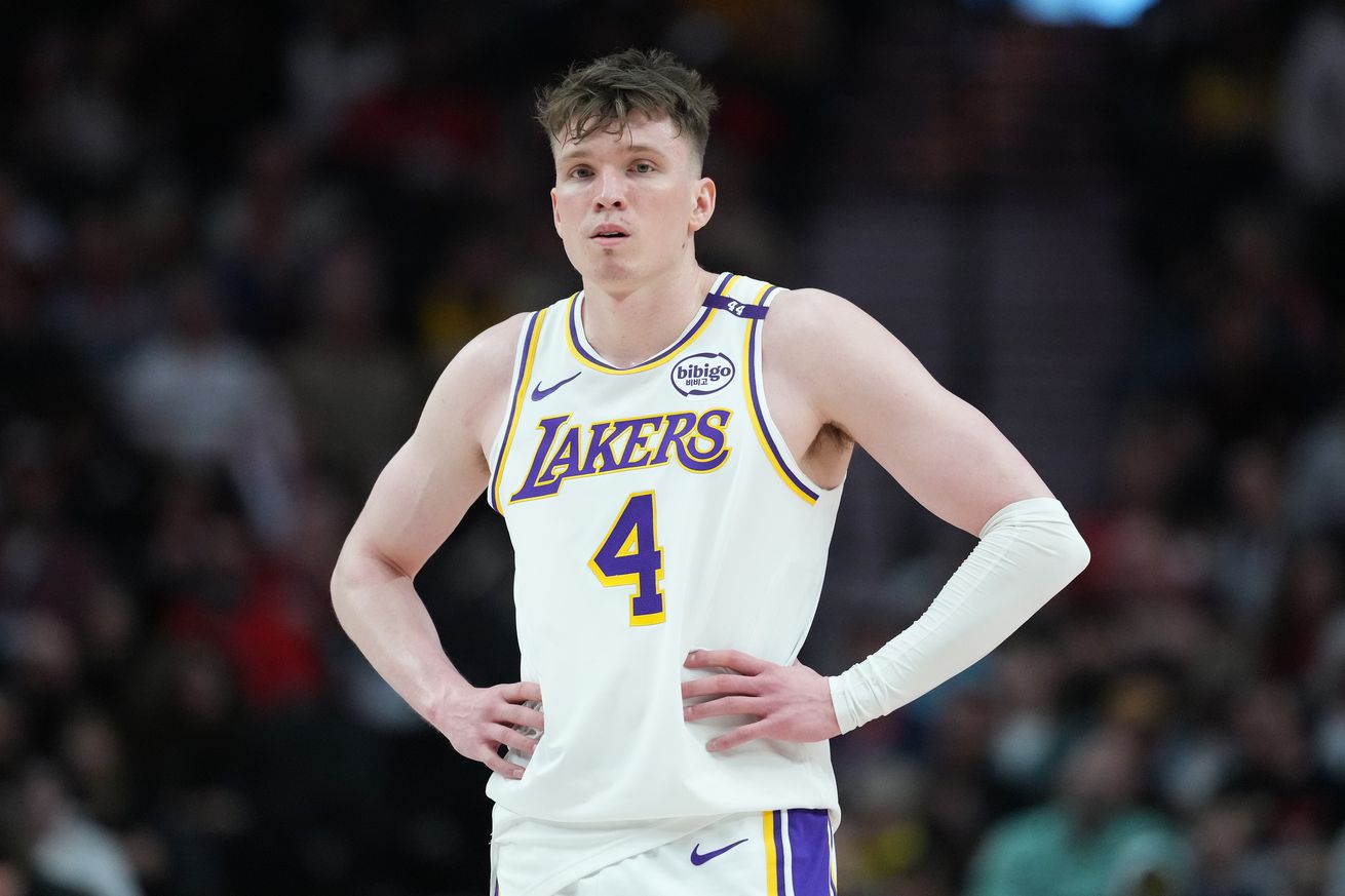 Los Angeles Lakers v Portland Trail Blazers