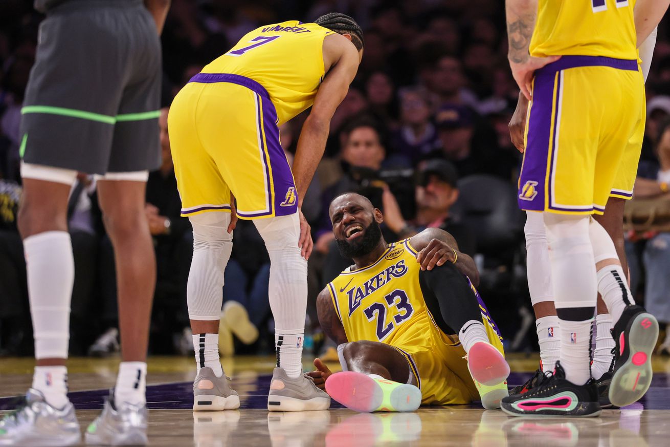 Lakers Timberwolves NBA Playoffs round 1 game 5..