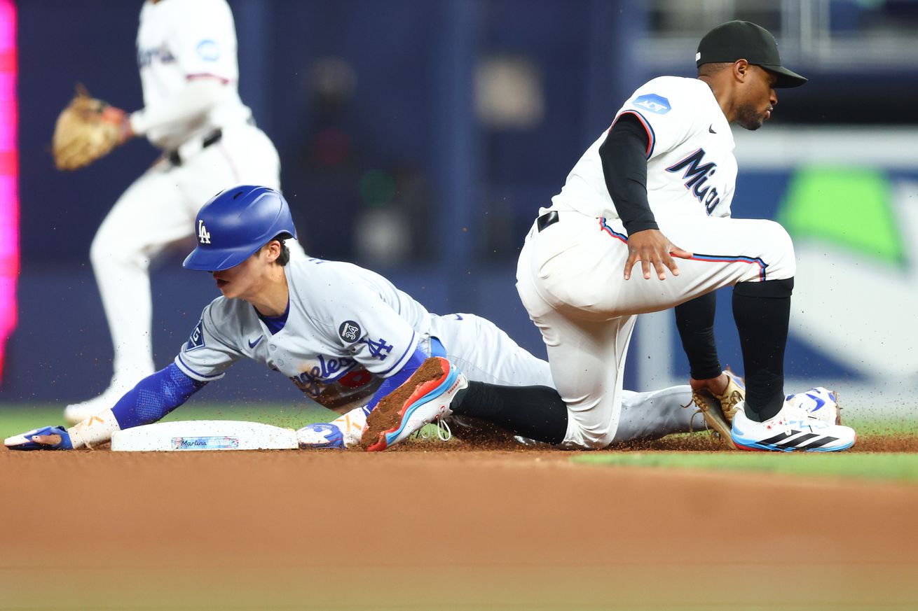 Los Angeles Dodgers v Miami Marlins
