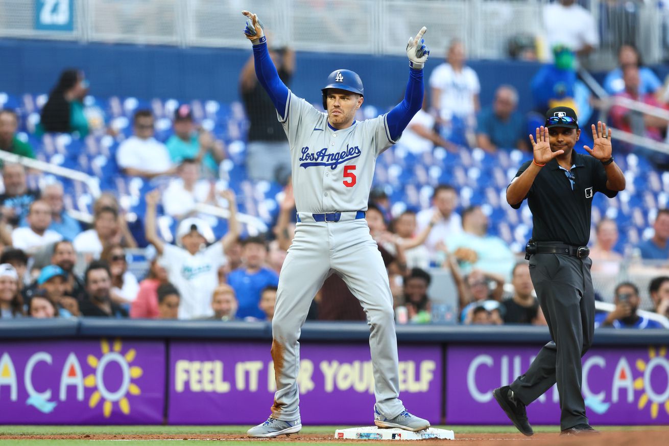 Los Angeles Dodgers v Miami Marlins